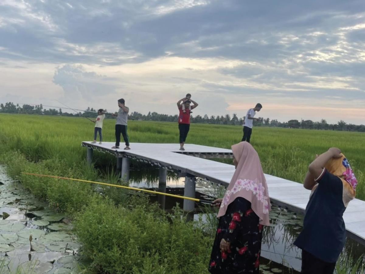 Kurau Inn Farmstay Kuala Kurau Zewnętrze zdjęcie