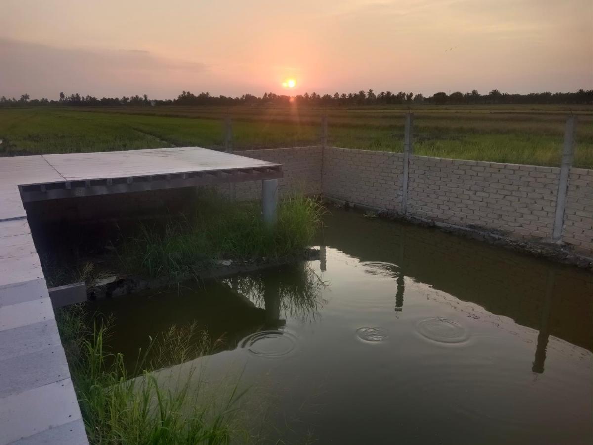 Kurau Inn Farmstay Kuala Kurau Zewnętrze zdjęcie